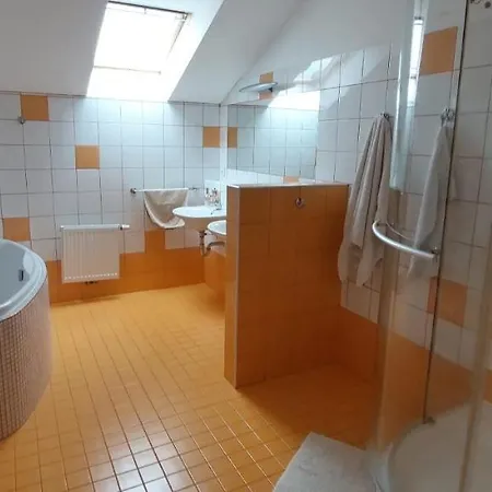 House In Beautiful Suburb Of Prague Villa *